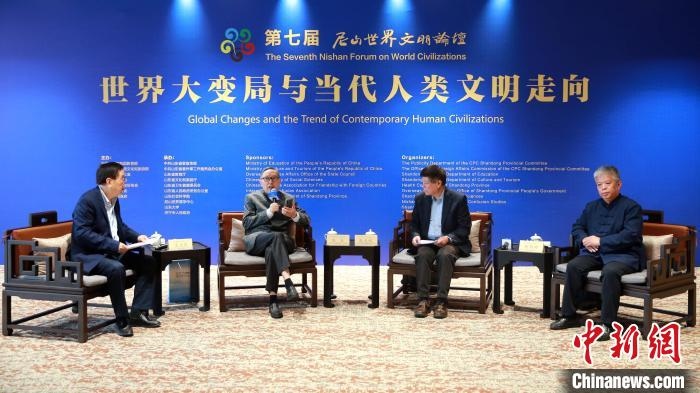 9月27日，第七屆尼山世界文明論壇首場高端對話舉行?！×籂?攝