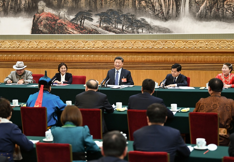 2019年3月5日，習近平總書記參加十三屆全國人大二次會議內(nèi)蒙古代表團的審議。
