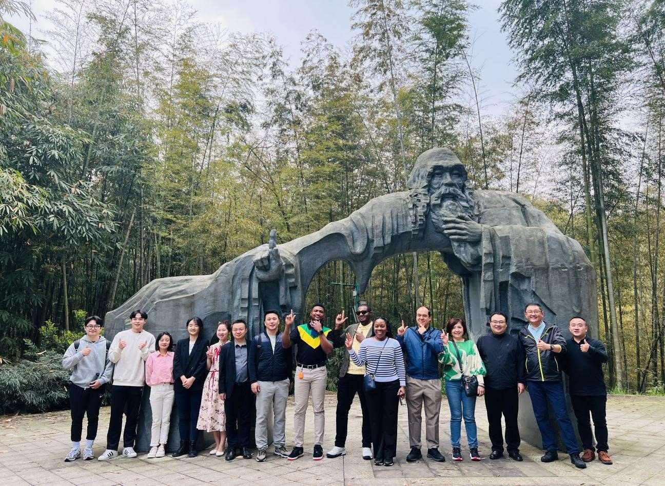 Guizhou Echo | 這一波，貴州又圈“國際粉”了