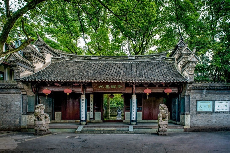 天一閣正門。 天一閣博物院供圖