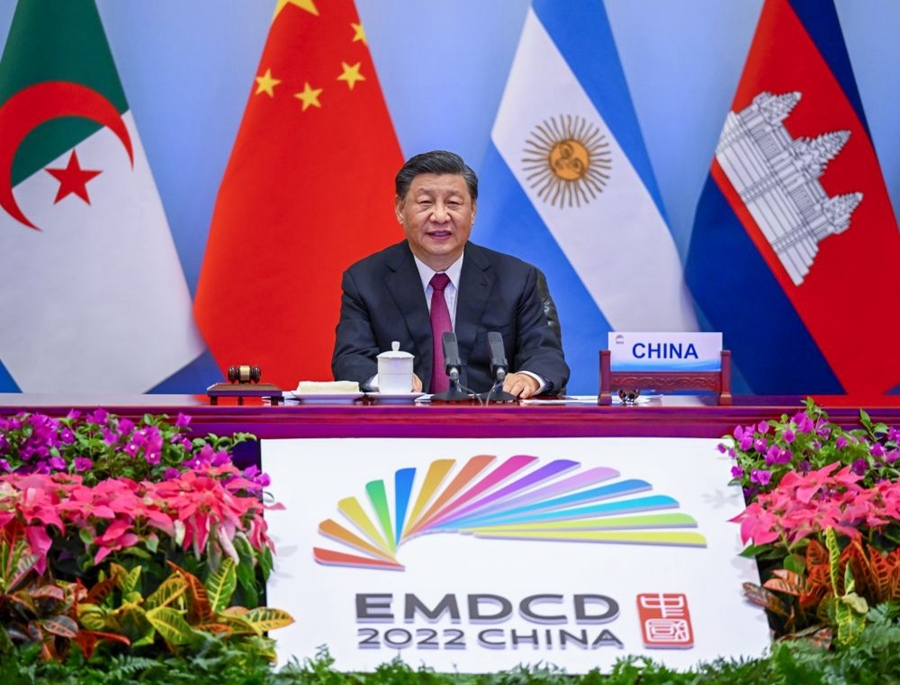2022年6月24日晚，國家主席習(xí)近平在北京以視頻方式主持全球發(fā)展高層對話會并發(fā)表題為《構(gòu)建高質(zhì)量伙伴關(guān)系 共創(chuàng)全球發(fā)展新時代》的重要講話。