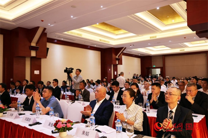 7月5日，“一帶一路”十周年與中國(guó)老撾合作國(guó)際論壇在萬(wàn)象舉行。人民網(wǎng)記者楊一攝