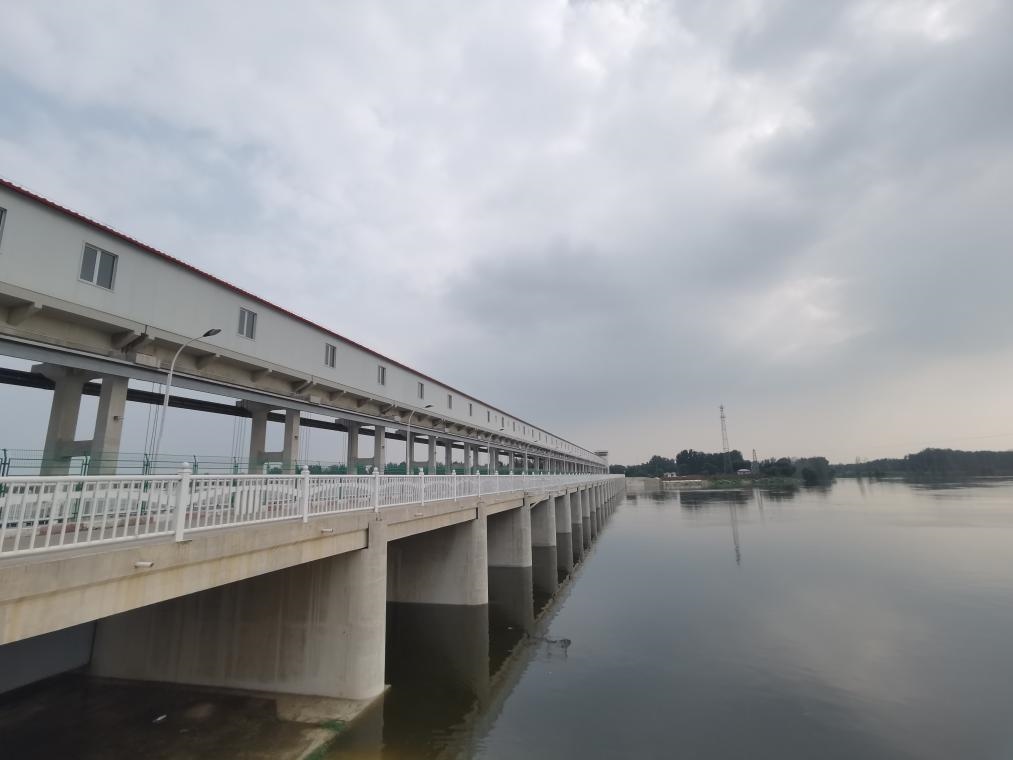 圖為獨流減河進洪南閘。新華社記者 劉惟真 攝