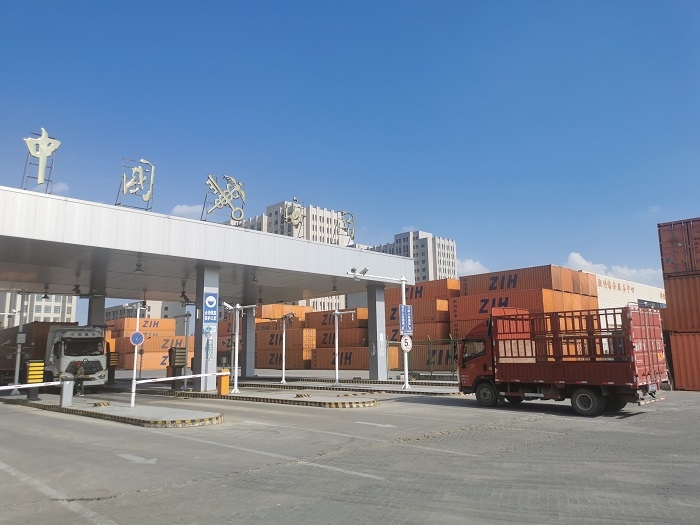 鄭州國(guó)際陸港海關(guān)監(jiān)管場(chǎng)所。鄭州車站海關(guān)供圖