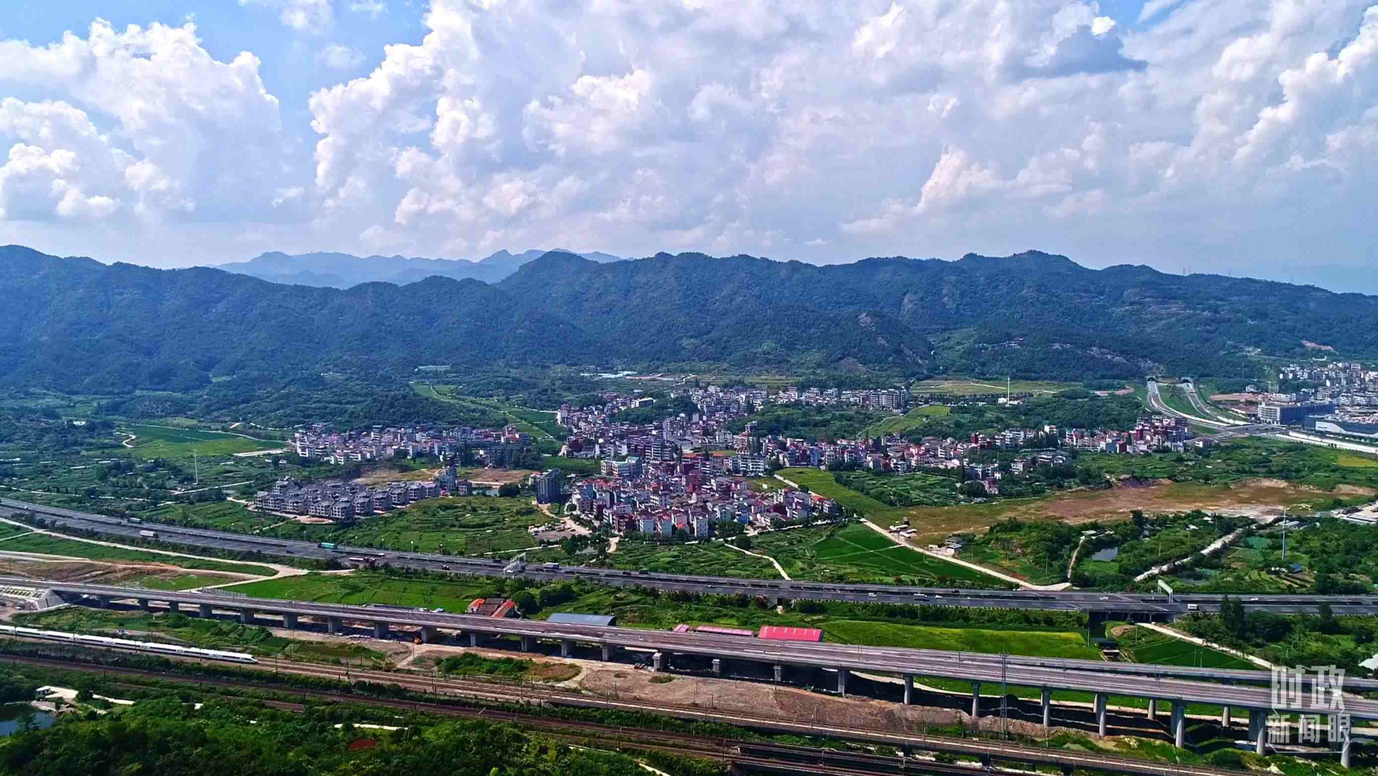 △李祖村航拍。（總臺央視記者范凱拍攝）