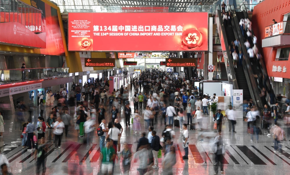 這是2023年10月15日拍攝的第134屆廣交會(huì)現(xiàn)場(chǎng)。新華社記者 鄧華 攝