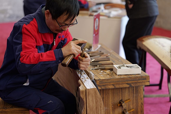 蘭考古箏制作展示。中央音樂學(xué)院供圖