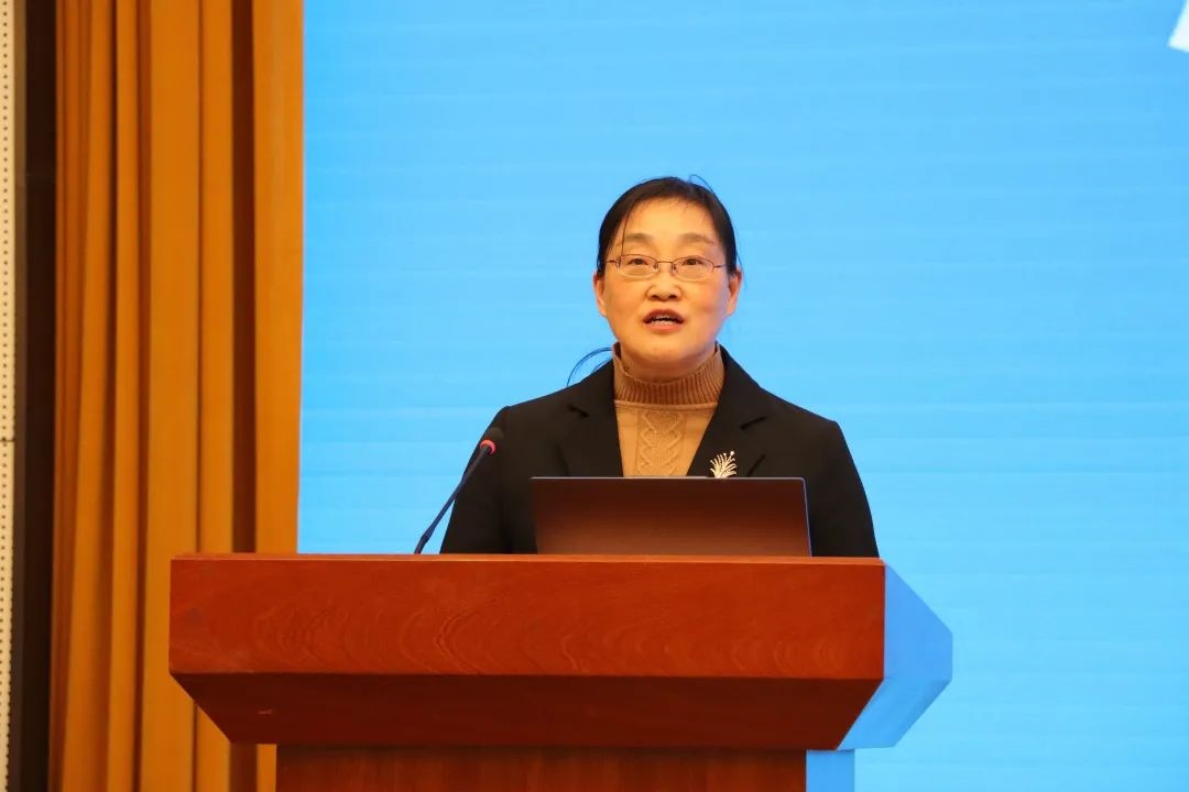 浙江省社會科學(xué)界聯(lián)合會黨組成員、秘書長劉東致辭。主辦方供圖