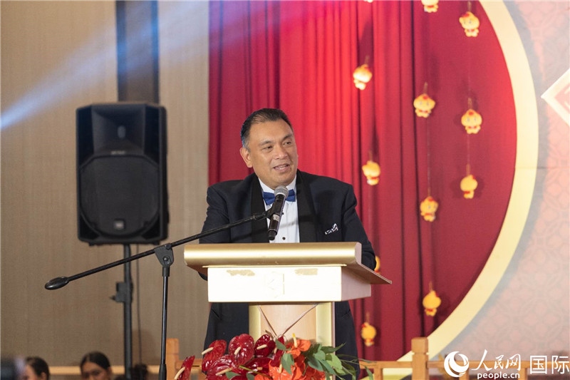 菲外交部副部長多明戈出席年會并致辭。人民網(wǎng)記者樊帆 攝