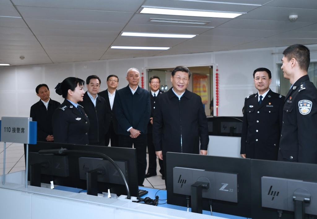 2019年2月1日上午，習(xí)近平總書記在北京市公安局看望慰問公安民警，并向全國廣大公安民警拜年。新華社記者 謝環(huán)馳 攝