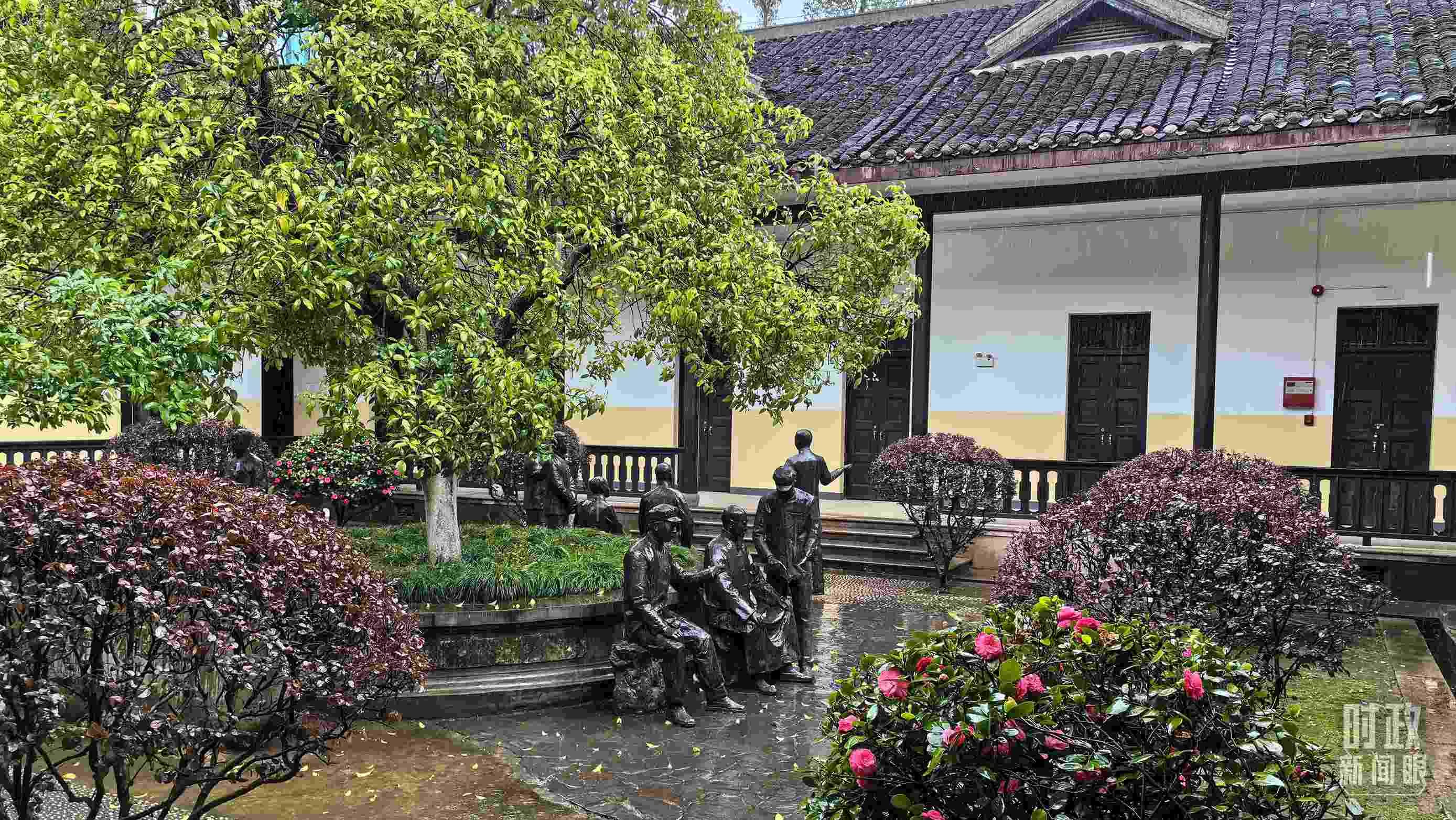 △湖南第一師范學(xué)院（城南書院校區(qū)）校園里。（總臺央視記者趙化拍攝）