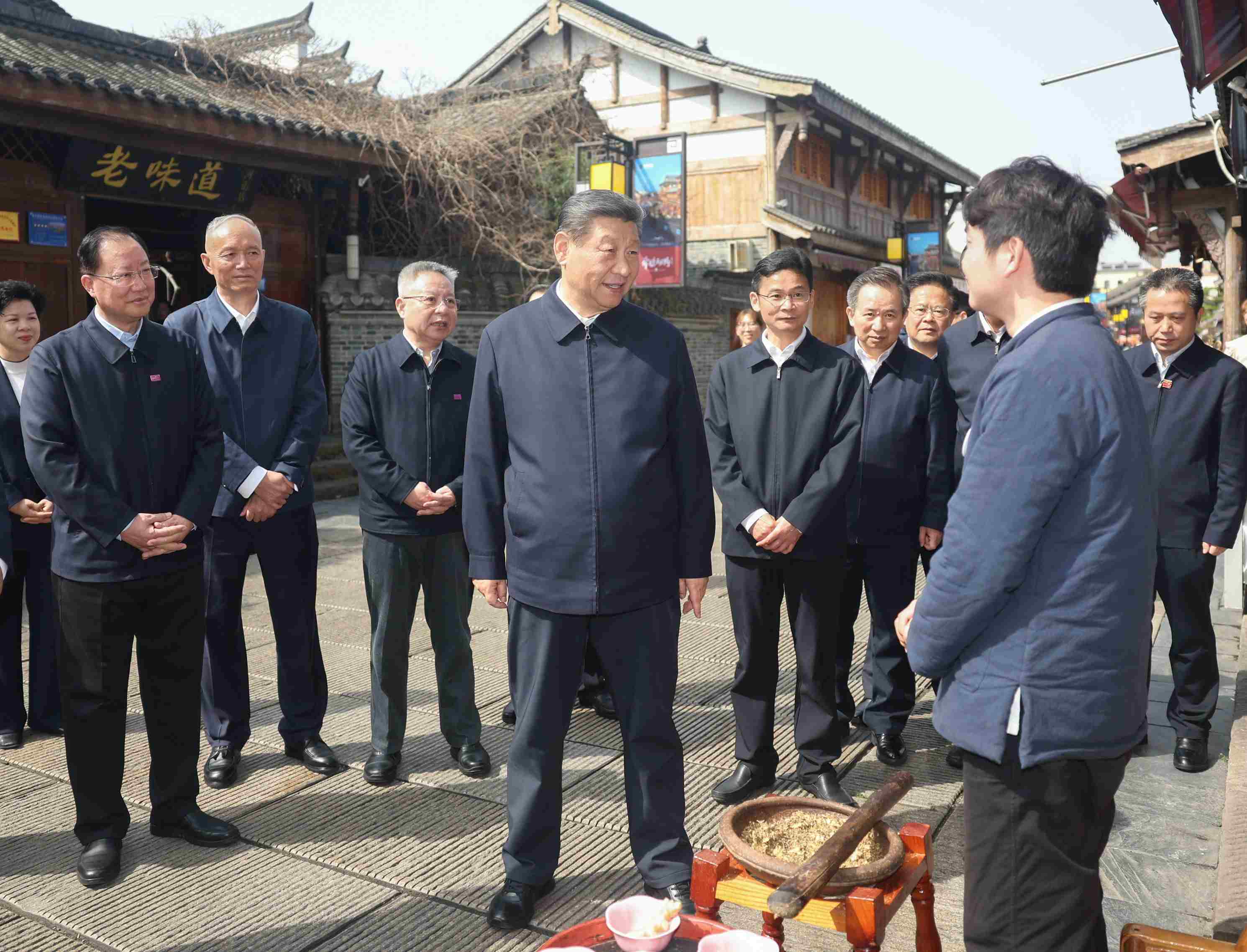 △ 2024年3月19日，習近平總書記在湖南常德河街考察。