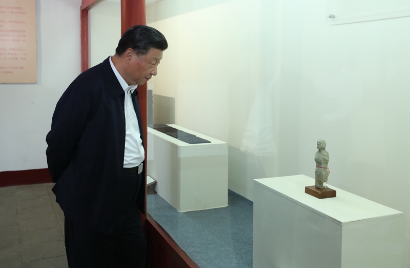 2021年5月12日，習(xí)近平總書記在河南省南陽市考察東漢醫(yī)學(xué)家張仲景的墓祠紀(jì)念地醫(yī)圣祠。