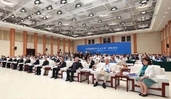 6月12日，“中國新疆的歷史與未來”國際論壇在喀什舉辦。（圖片來源：民族畫報）