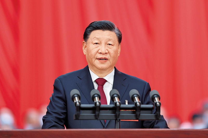2022年10月16日，中國共產(chǎn)黨第二十次全國代表大會在北京人民大會堂開幕。習近平代表第十九屆中央委員會向大會作報告。 新華社記者 姚大偉/攝