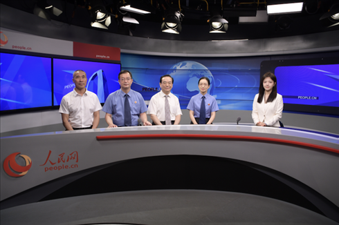 訪談現(xiàn)場。人民網(wǎng)記者 王曉嘯攝