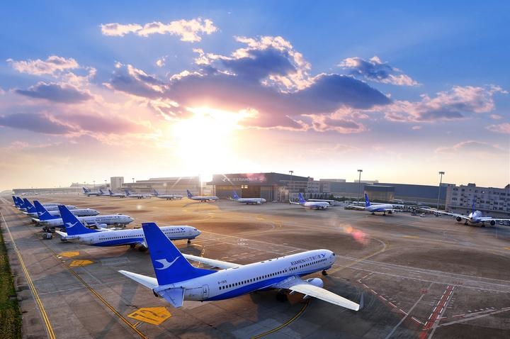 這是如今廈門航空的機(jī)隊(duì)照片。（廈門航空有限公司供圖）
