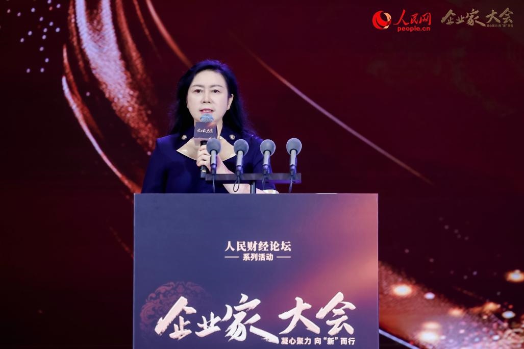 新大陸科技集團CEO王晶。人民網(wǎng)記者 王紹紹攝