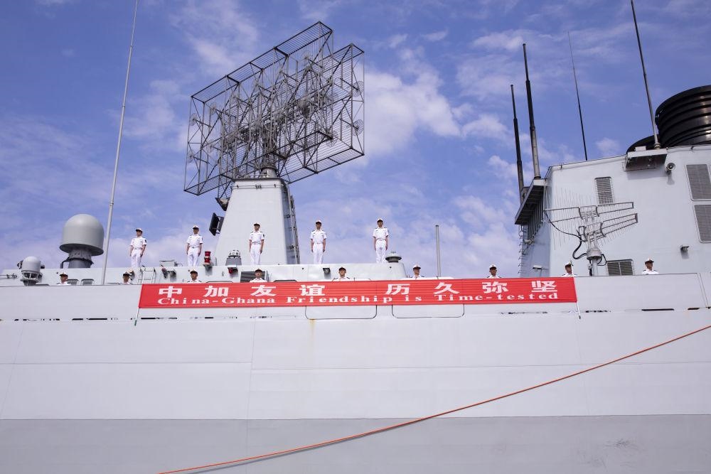 2023年6月27日，中國海軍第43批護航編隊抵達加納特馬港碼頭，開始對加納進行為期4天的友好訪問。