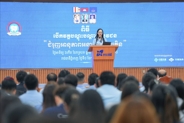 占尼莫在開幕式致辭?；顒又鬓k方供圖