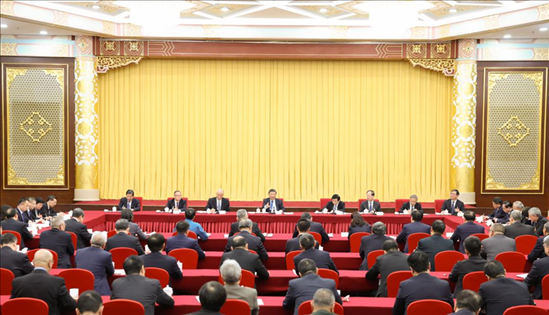 2024年3月6日，中共中央總書記、國家主席、中央軍委主席習(xí)近平看望參加全國政協(xié)十四屆二次會議的民革、科技界、環(huán)境資源界委員，并參加聯(lián)組會，聽取意見和建議。新華社記者 黃敬文 攝