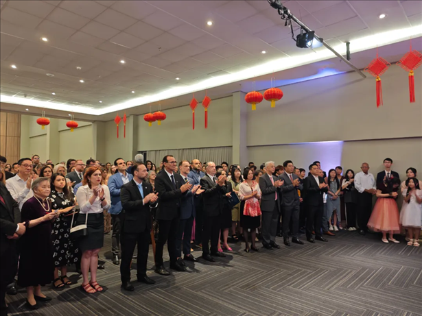 圖為招待會(huì)現(xiàn)場(chǎng)。 中國(guó)駐累西腓總領(lǐng)館供圖