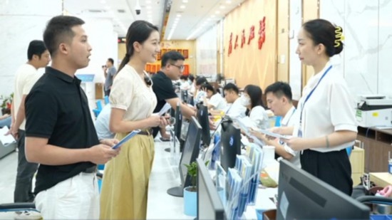 直播現(xiàn)場。海南省營商廳供圖