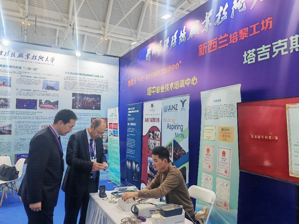 展臺現(xiàn)場。蘭州資源環(huán)境職業(yè)技術(shù)大學(xué)供圖