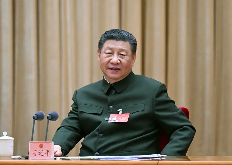 2024年3月7日下午，習(xí)近平出席十四屆全國人大二次會議解放軍和武警部隊代表團全體會議并發(fā)表重要講話。新華社記者 李剛 攝