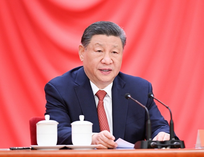 4月28日，慶祝中華全國總工會成立100周年暨全國勞動模范和先進(jìn)工作者表彰大會在北京人民大會堂隆重舉行。中共中央總書記、國家主席、中央軍委主席習(xí)近平出席大會并發(fā)表重要講話。新華社記者 李學(xué)仁 攝